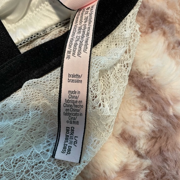 Victoria secret bralette 3 pack - Picture 7 of 9